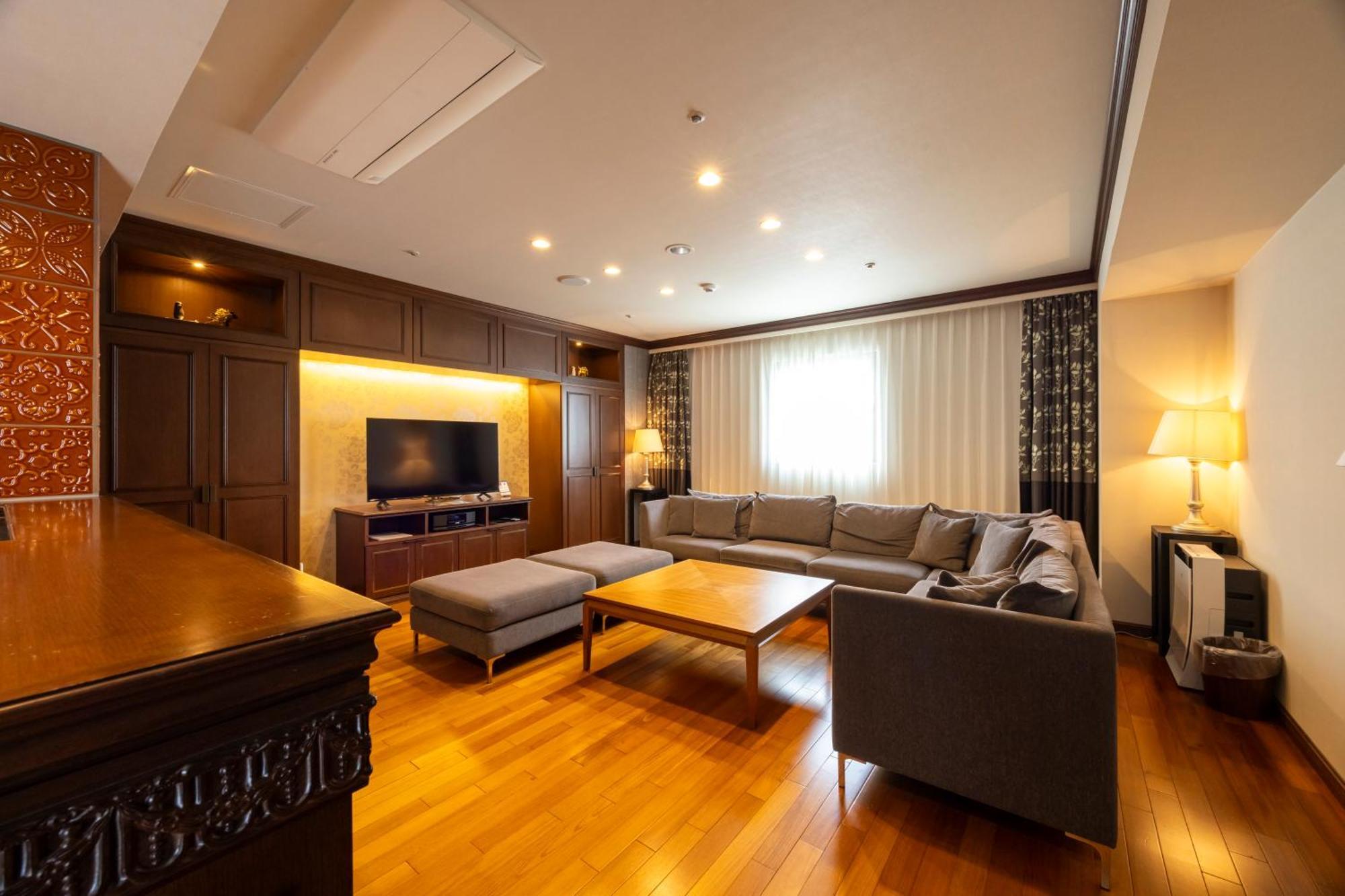 โรงแรม คูชิโระ เซ็นจูรีย์ แคสเทิล คุชิโระ ภายนอก รูปภาพ